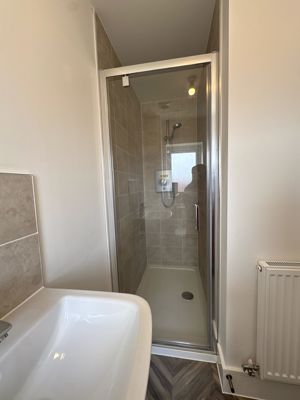 Photo 32- click for photo gallery